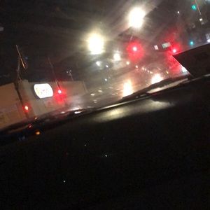 Meet your Posher, Devin